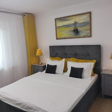 Apartament Faleza Nord Constanţa Exterior foto